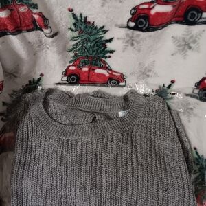 Time and Tru Charcoal Knit Pullover